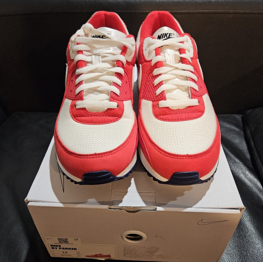 Nike Air Max 90 sz 12 new in box